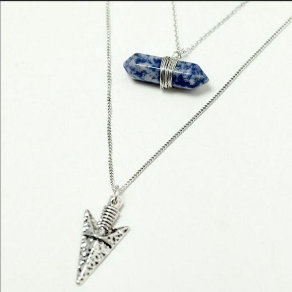 Layered three tier arrowhead necklace - Picture 2 of 4